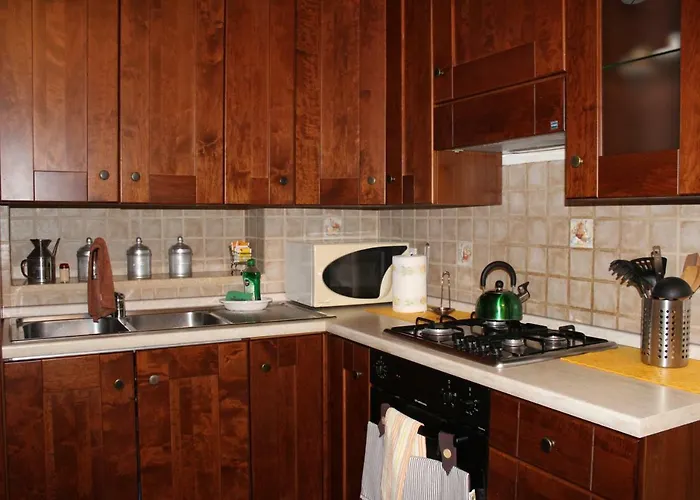 D.e.m. لا سبيتسْيا