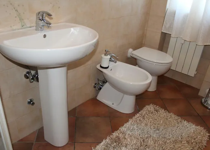 D.e.m. * لا سبيتسْيا